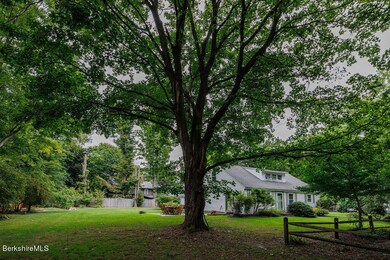 28 Manville St, Great Barrington, MA 01230 - photo 2