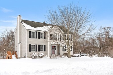 110 Betty Ann Ln, Dracut, MA 01826 - photo 2