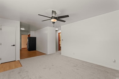 2137 N Waugh St, Kokomo, IN 46901 - photo 5