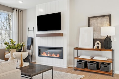 17967 Genoa Dr, Lakeville, MN 55044 - photo 2