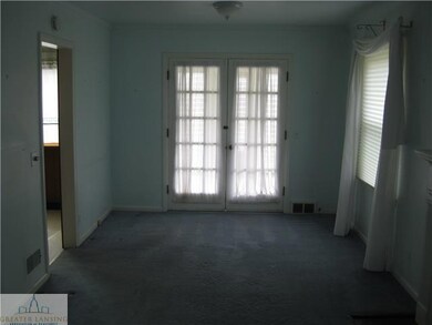 415 Mcpherson Ave, Lansing, MI 48915 - photo 5