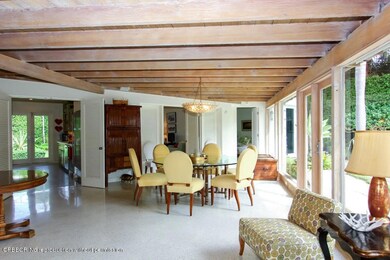 4 Dining Family Room