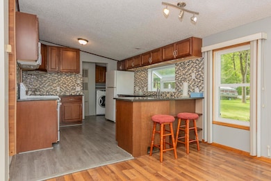 10303Walnut-24