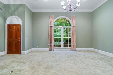 612 Russell Rd, Albany, GA 31707 - photo 4