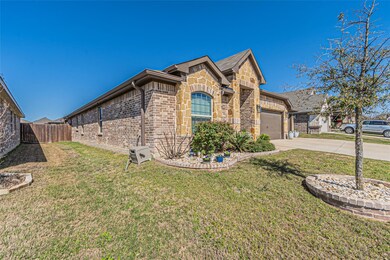 2524 Weatherford Heights Dr, Weatherford, TX 76087 - photo 3