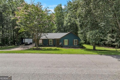 6707 Spring Head Dr, Flowery Branch, GA 30542 - photo 3