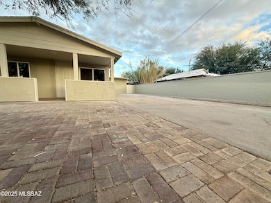 3220 N Romero Rd, Tucson, AZ 85705 - photo 2