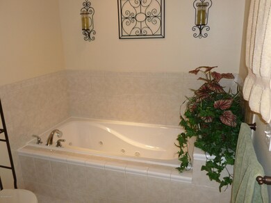 10) Luxurious Master Bath