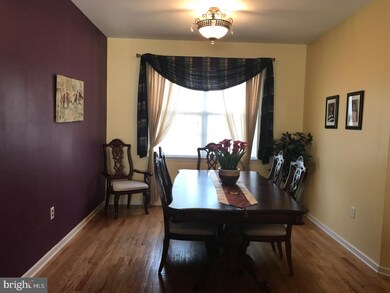 69 Tennyson Rd, East Windsor, NJ 08520 - photo 3