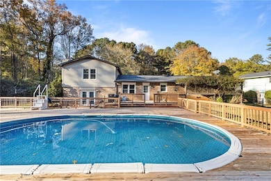 3222 Martin Dr SW, Lilburn, GA 30047 - photo 7