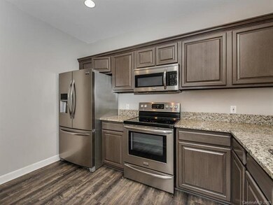 EXTRA SPACE FOR STORAGE OR BISTRO TABLE
