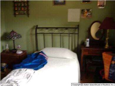 unlisted-address, Staten Island, NY 10308 - photo 6