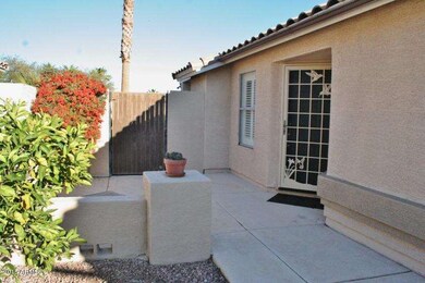 138th Front Porch (800x533)