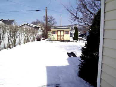1103 Ferris Ave, Berwick, PA 18603 - photo 6