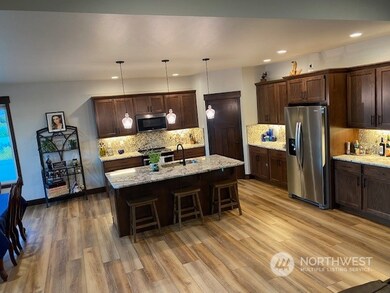 675 S Perry Ave, East Wenatchee, WA 98802 - photo 6