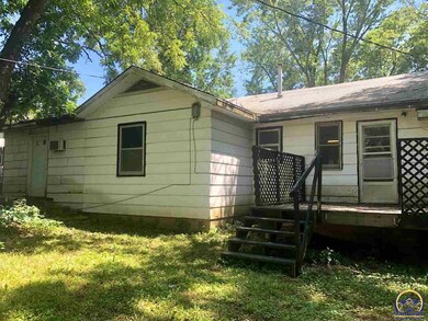 3040 NW 65th St, Topeka, KS 66618 - photo 3