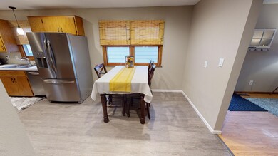 1610 S 18th St, Grand Forks, ND 58201 - photo 5