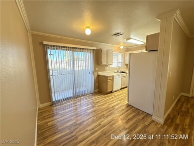 639 Anne Ln unit 3C, Henderson, NV 89015 - photo 5