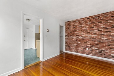 34 Charter St unit 5B, Boston, MA 02113 - photo 2