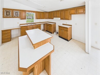 967 Buck Run Rd, Mineral Wells, WV 26150 - photo 5