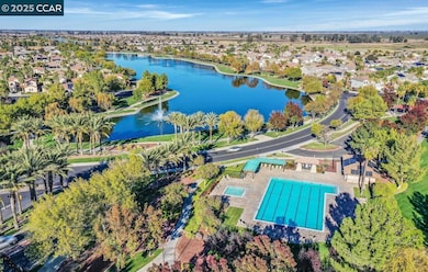 2358 Winchester Loop, Discovery Bay, CA 94505 - photo 3