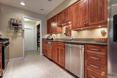 6942 Gemini Dr, Anchorage, AK 99504 - photo 4