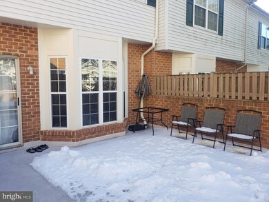 6024 Madison Overlook Ct, Falls Church, VA 22041 - photo 5