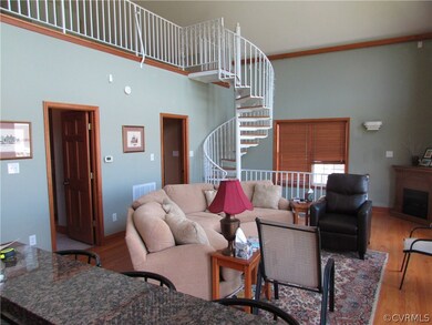 204 South Dr, Dunnsville, VA 22454 - photo 4