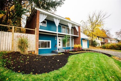 Built in 1954, this Mid Century Contemporary has a