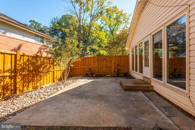 10932 Byrd Dr, Fairfax, VA 22030 - photo 5