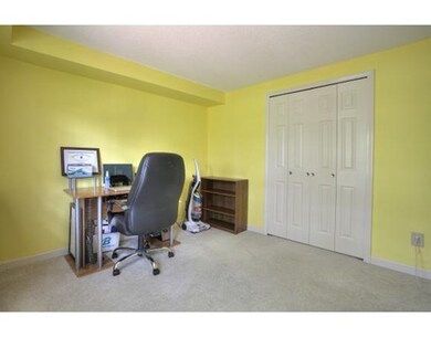 201 Cannongate III, Nashua, NH 03063 - photo 3