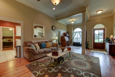 324 Pear Tree Circle-8