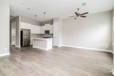 5105 Royal Heath Dr, Houston, TX 77018 - photo 7