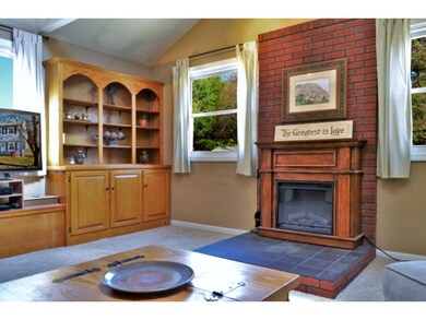 6 McLure Ln, MerriMacK, NH 03054 - photo 2