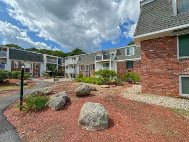 Fox Run Condominiums unit B6, Foxboro, MA 02035 - photo 7