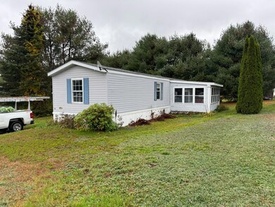 23 Dunlop Ave, Mechanic Falls, ME 04256 - photo 2