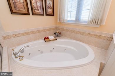 2304 Barnstable Dr, Upper Marlboro, MD 20774 - photo 5