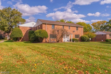 85A Troy Dr unit 11, Springfield, NJ 07081 - photo 6