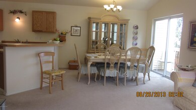 Dining Room (2)