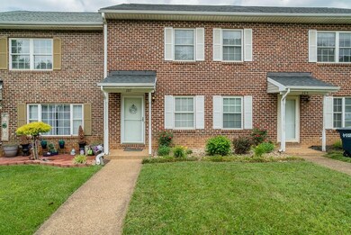 287 Emerald Dr, Harrisonburg, VA 22801 - photo 3