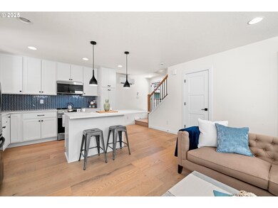 6505 SE Clatsop St unit C, Portland, OR 97206 - photo 3