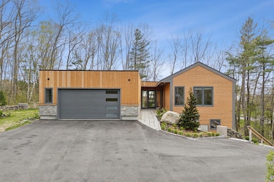 6 Prout Place