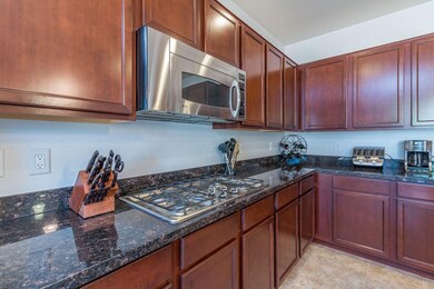6) KITCHEN