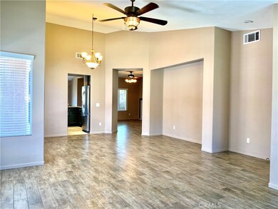 31371 Bradford St, Winchester, CA 92596 - photo 5
