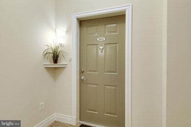 7871 Rolling Woods Ct unit 401, Springfield, VA 22152 - photo 4