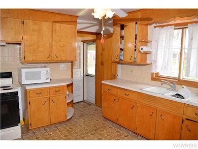 177 Homestead Dr, North Tonawanda, NY 14120 - photo 7