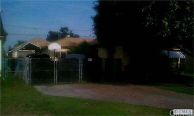 Left side drive way