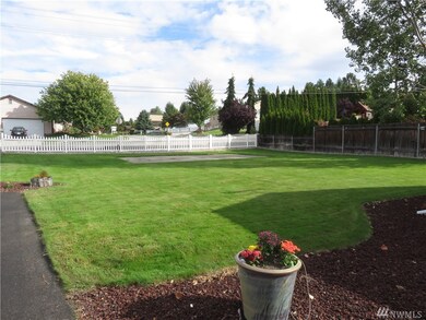 650 10th St NE, East Wenatchee, WA 98802 - photo 4