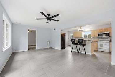 201 7th St, Hammonton, NJ 08037 - photo 5