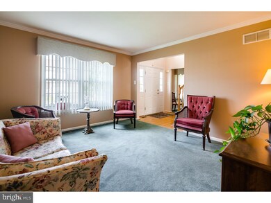 726 Ford Ave, Langhorne, PA 19047 - photo 3